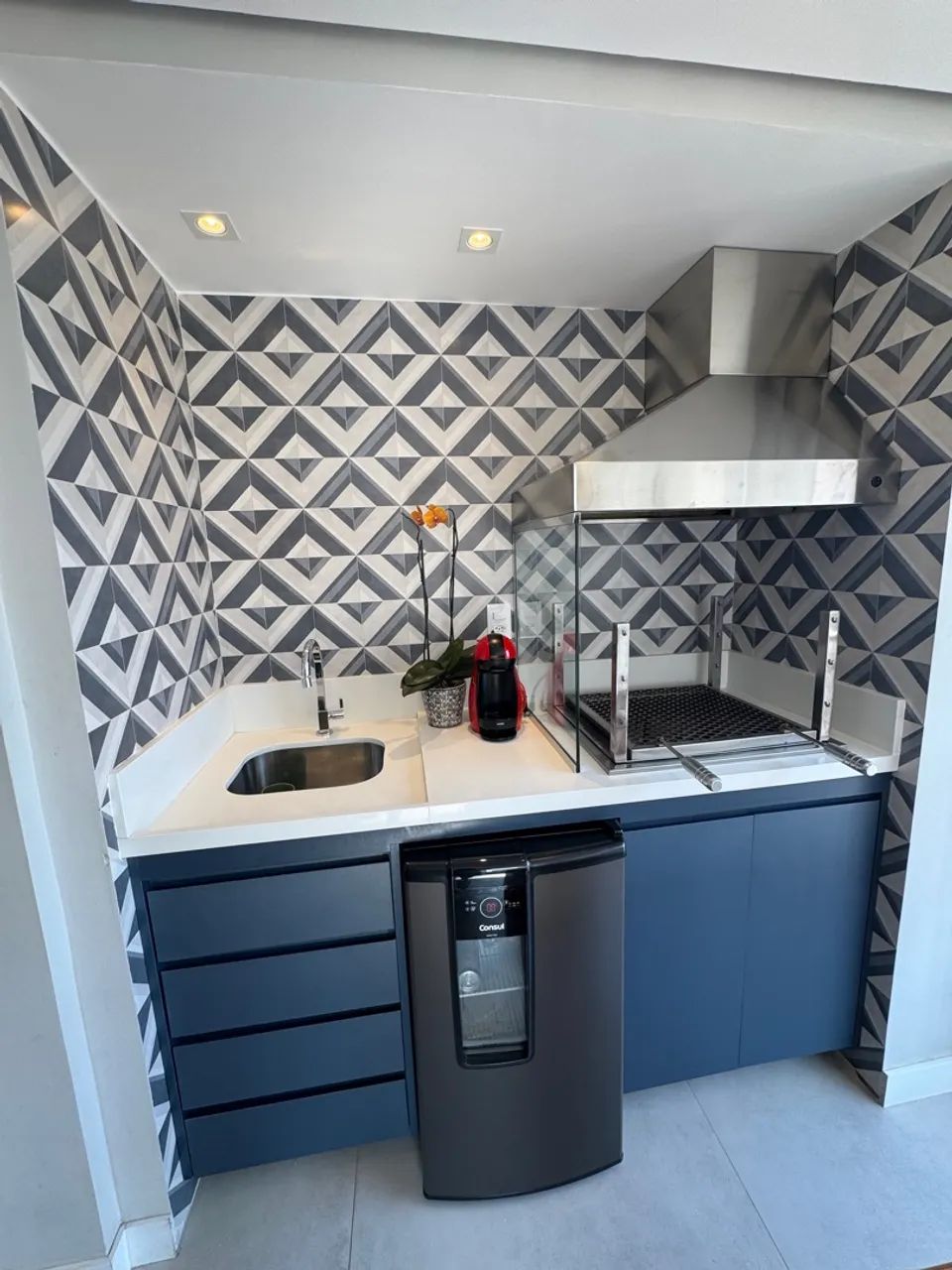 Apartamento 83m 3 dormitórios sacada com churrasqueira a carvão  - Foto 2