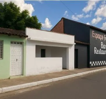 Casa em Sotave 50 metros em rua principal