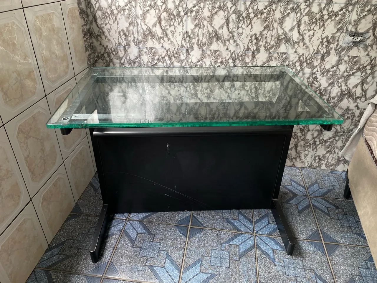 Mesa de vidro temperado (aceito negociações de preço)