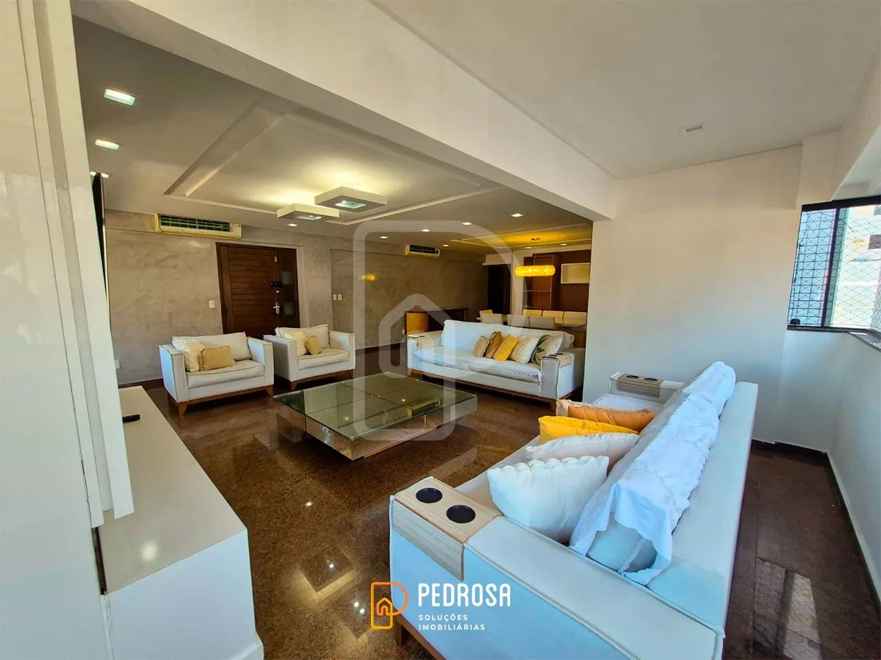 ALUGUEL - APT MOBILIADO - ALTO PADRÃO - 4 SUÍTES - PETRÓPOLIS - NATAL. - Foto 3