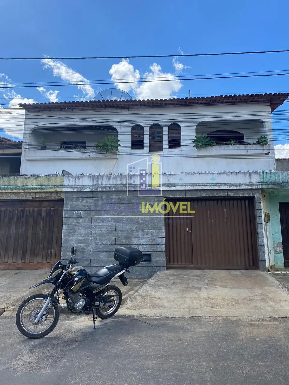 Vendo Apartamento de 4 quartos de 172m² no Alto Maron, Vitória da Conquista, BA