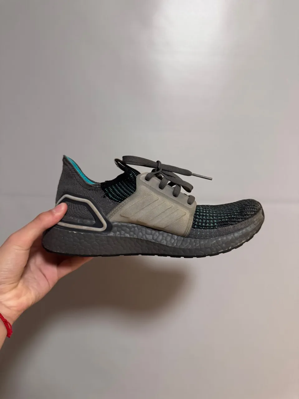 Adidas Ultraboost 19 - Cinza e Preto