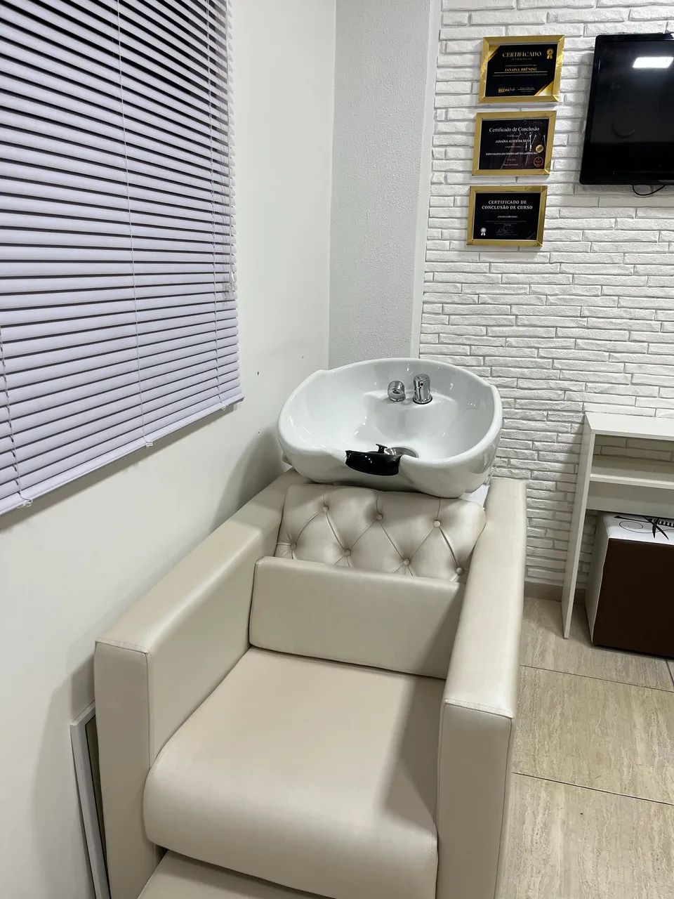Complete Salon Furniture (Up to 12x on Credit Card) (Offers Accepted)