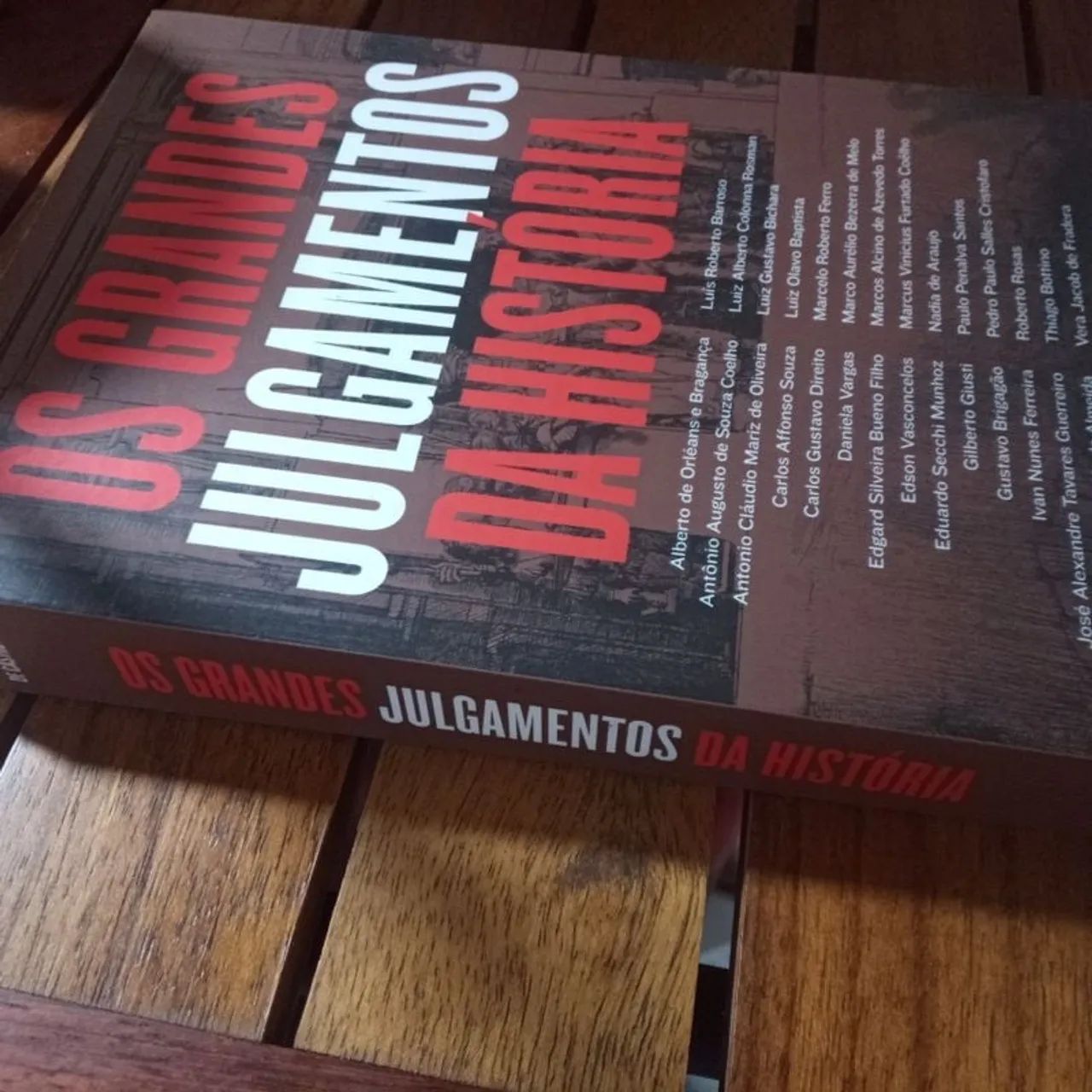 Os Grandes Julgamentos da História - Livro novo - Foto 2