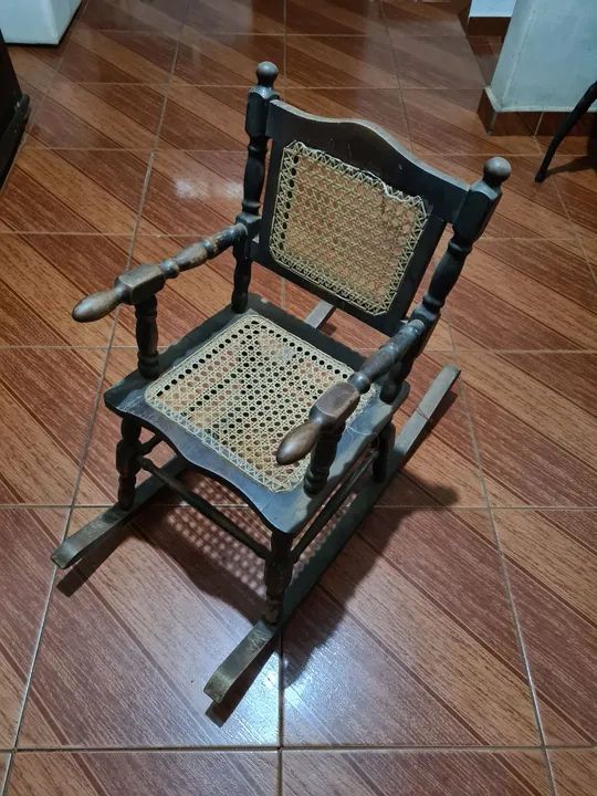 Cadeira de Balanço - Relíquia - Foto 2