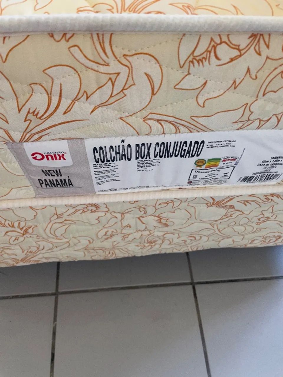 Cama solteiro 