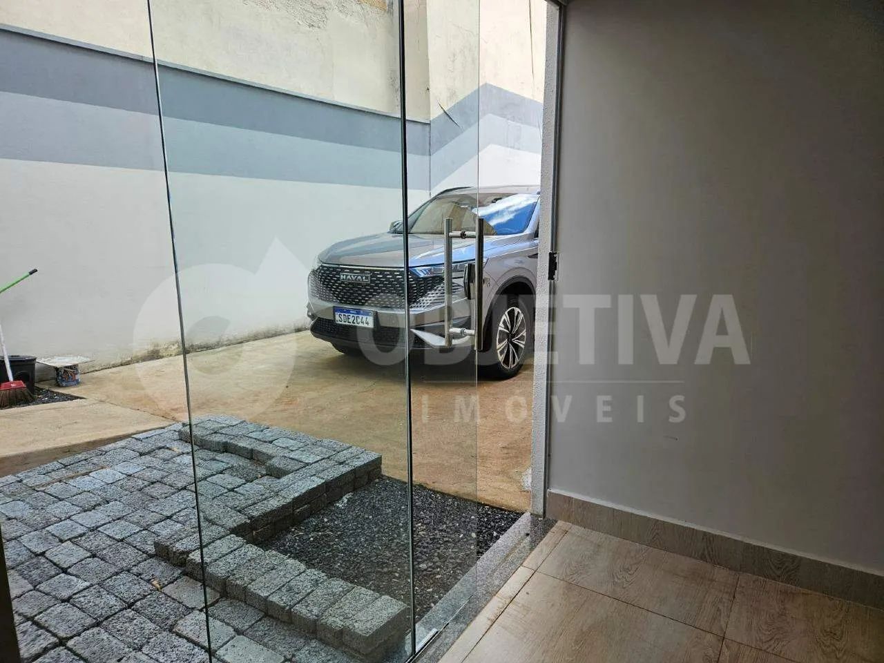Loja para aluguel, 2 vagas, SARAIVA - UBERLANDIA/MG - Foto 2