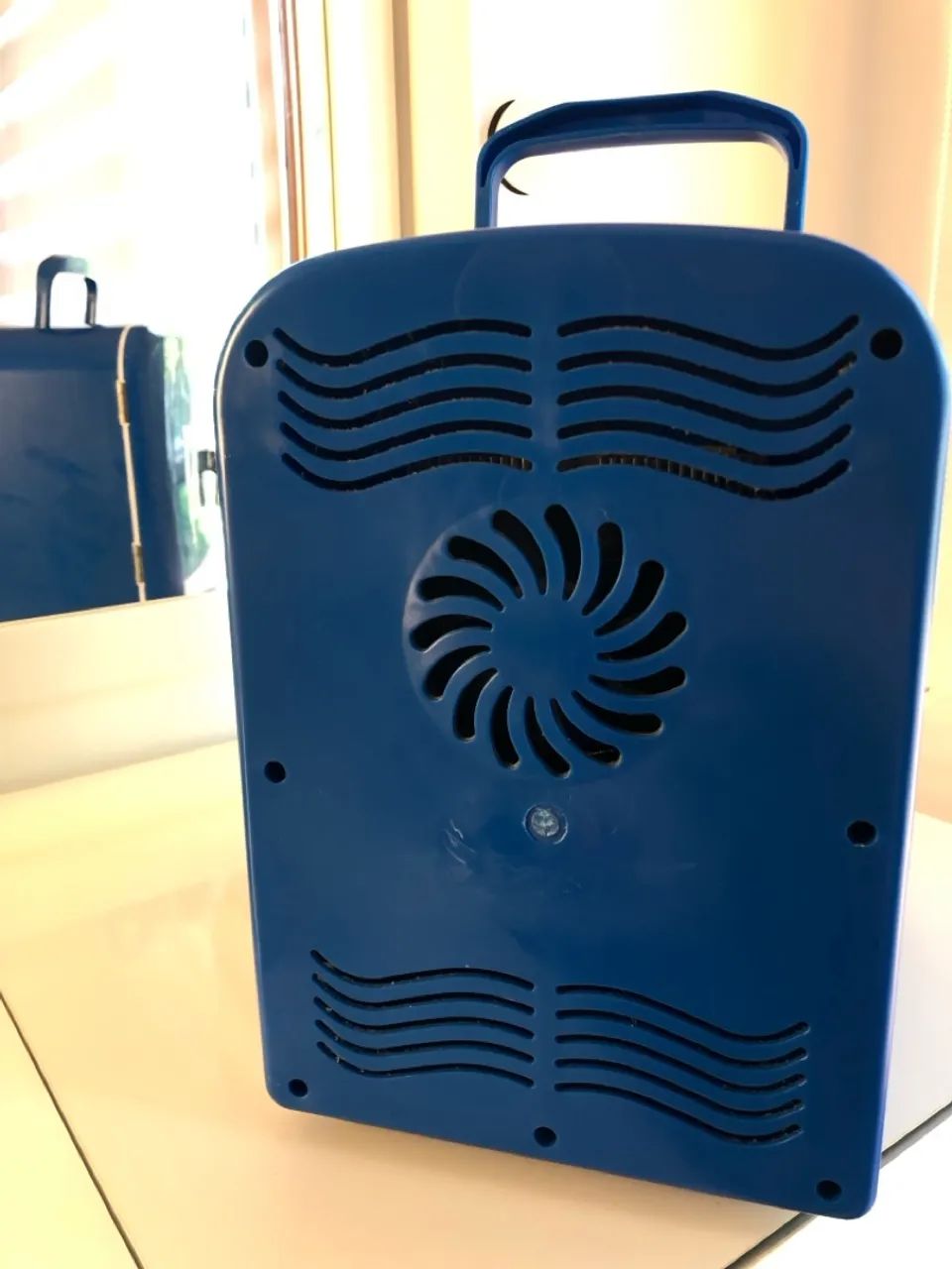 Refrigerador e aquecedor termo elétrico - Foto 2