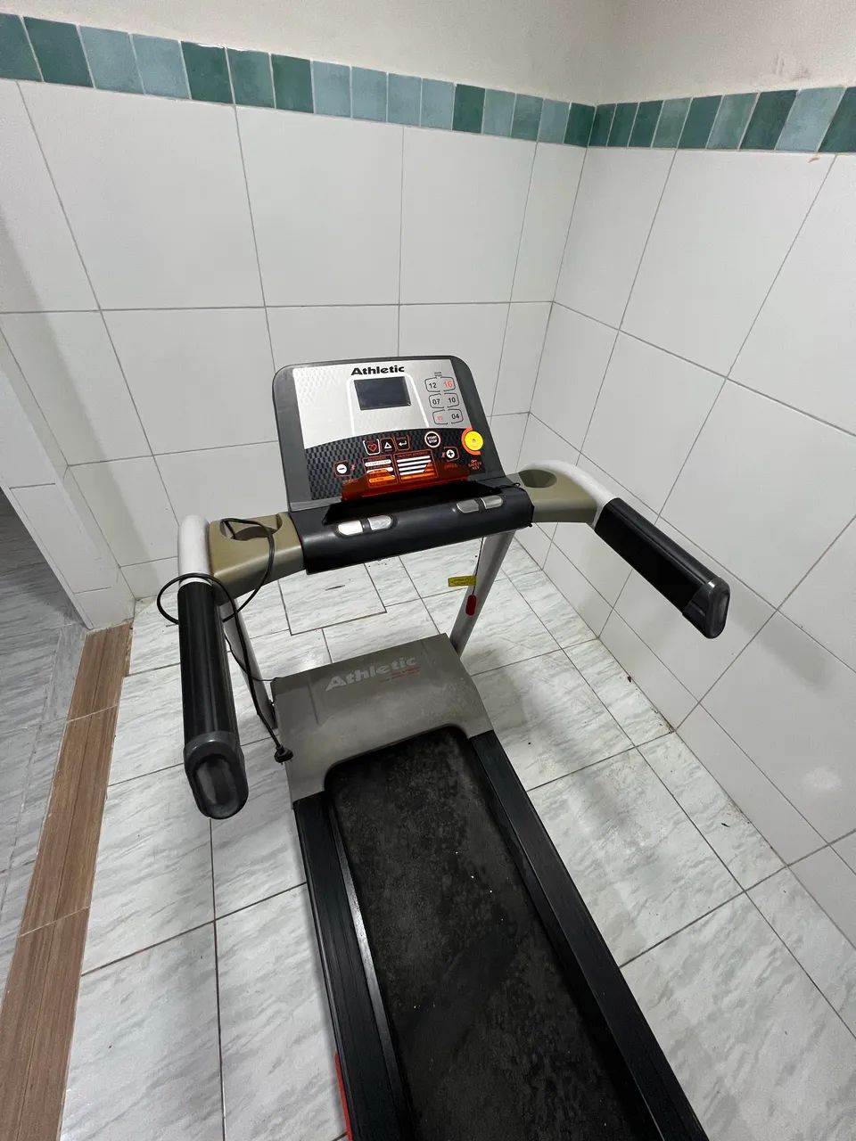 ESTEIRA ERGOMÉTRICA ATHLETIC64305324923778120