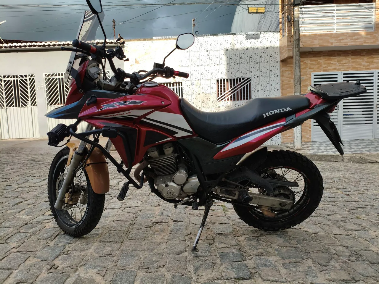 XRE 300 2014 novíssima ! Leia anúncio
