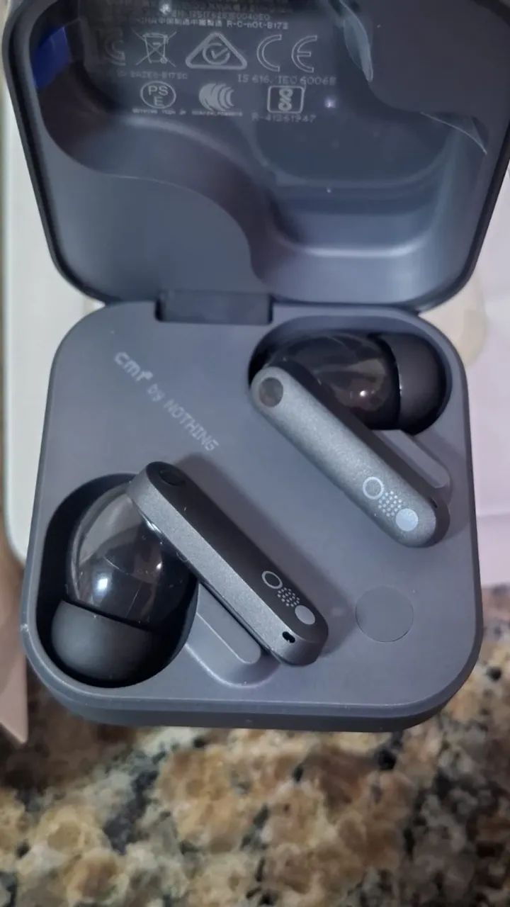 Fone CMF Buds Pro 2 - Com defeito no fone Lado Direito - Foto 5