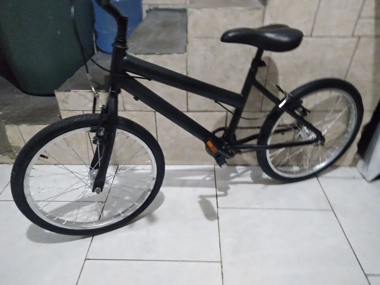 Bicicleta Aro 20 semi nova - Foto 2