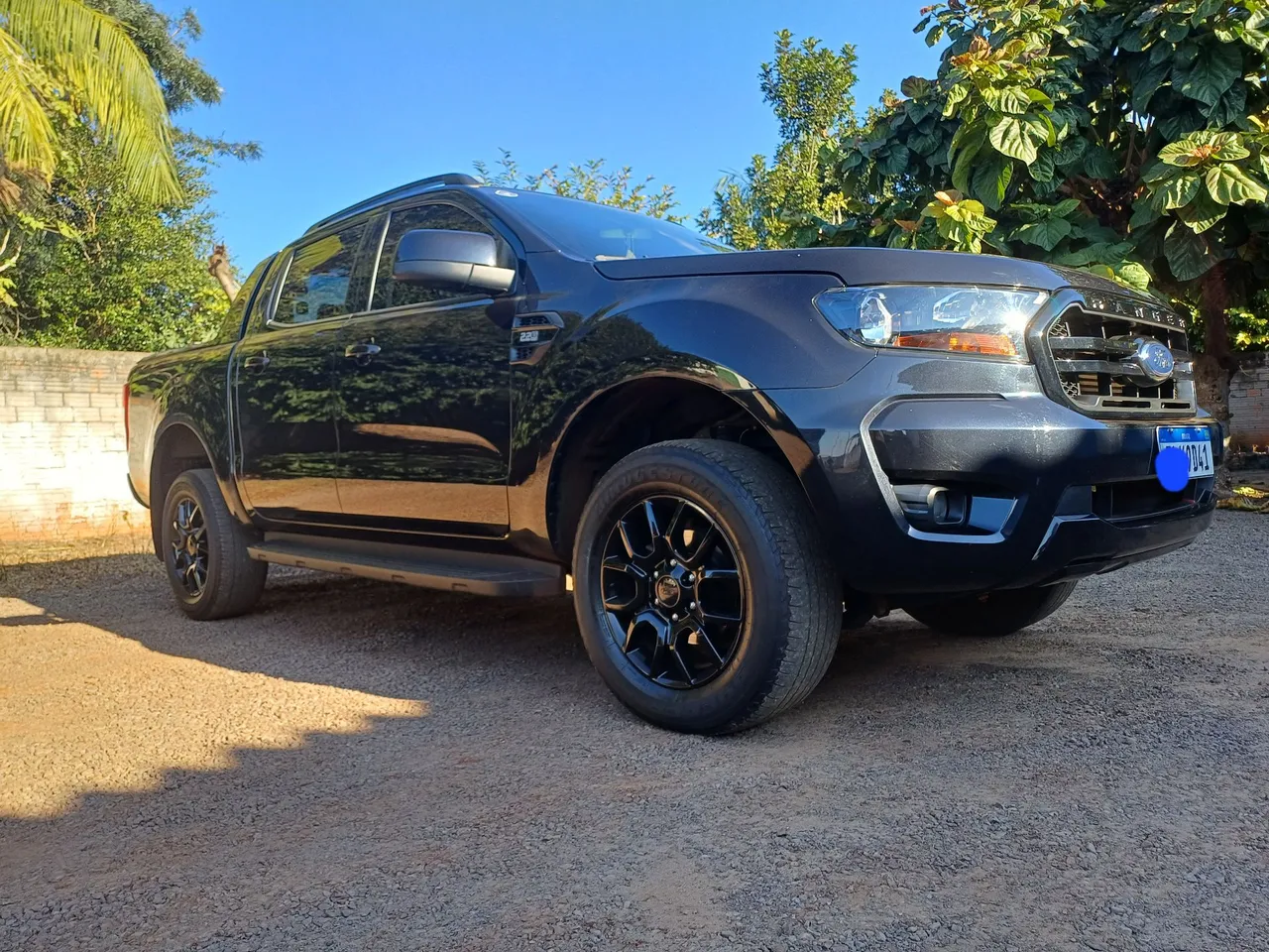 Ford Ranger XLT BLACK