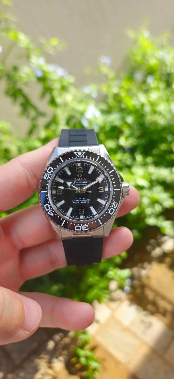 Relógio automático Omega Seamaster Planet Ocean - Lançamento