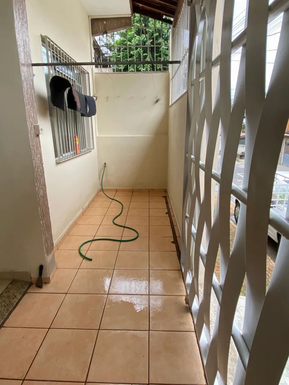 Alugo casa boa atrás do SESI  - Foto 3