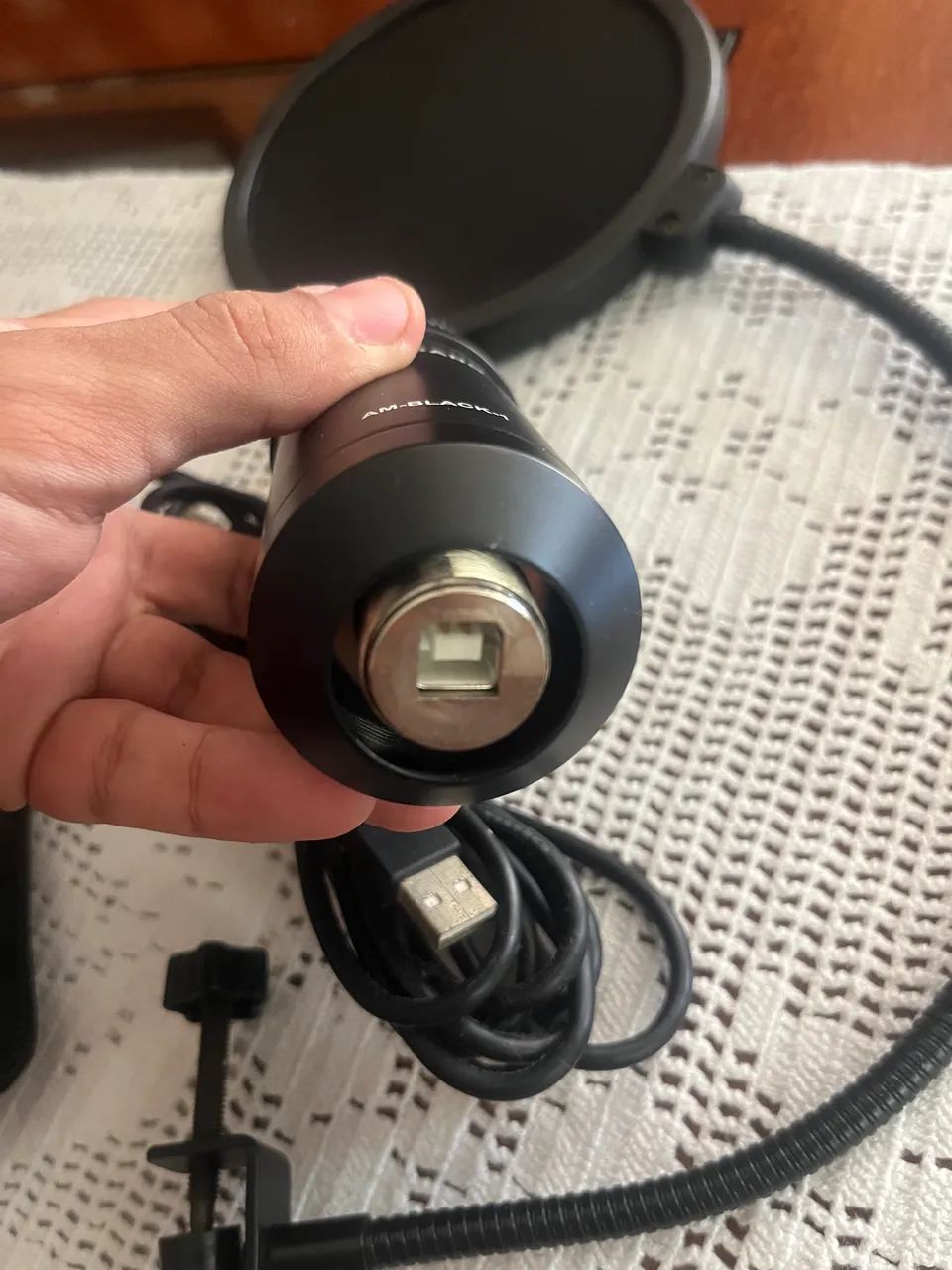 Microfone condensador USB Arcano + pop filter - Foto 2