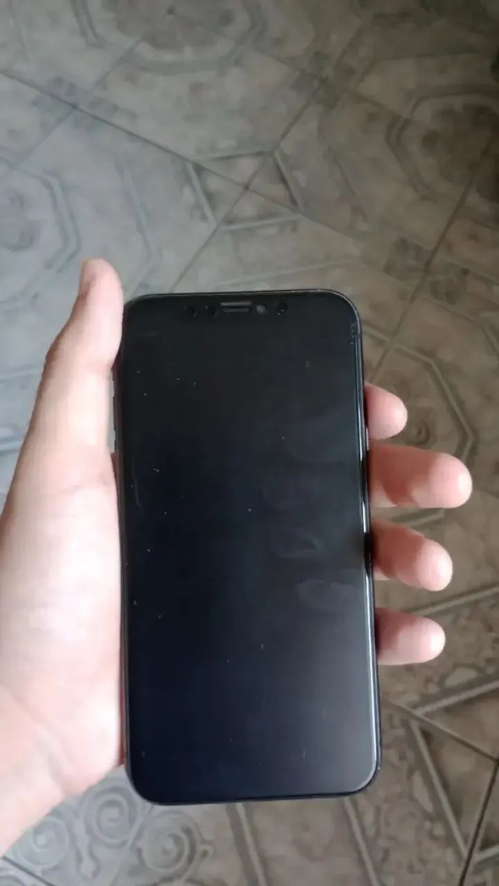 IPHONE 11 A VENDA