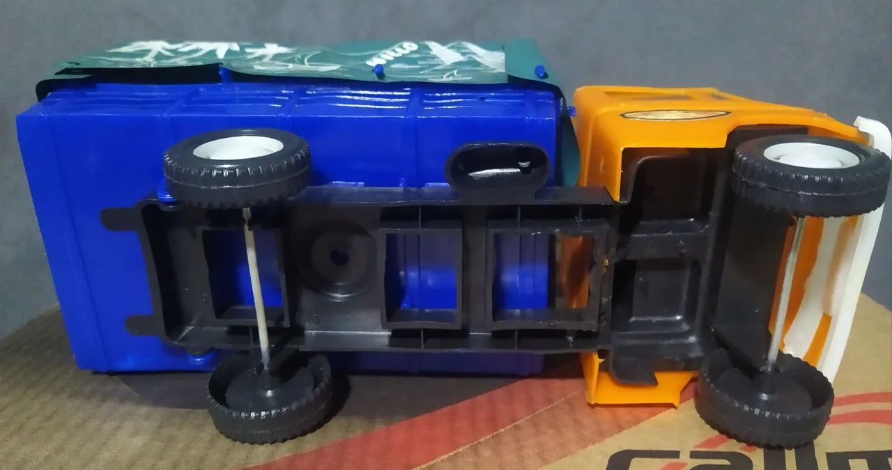 Miniatura caminhão plástico anos 80 nillo - Foto 3