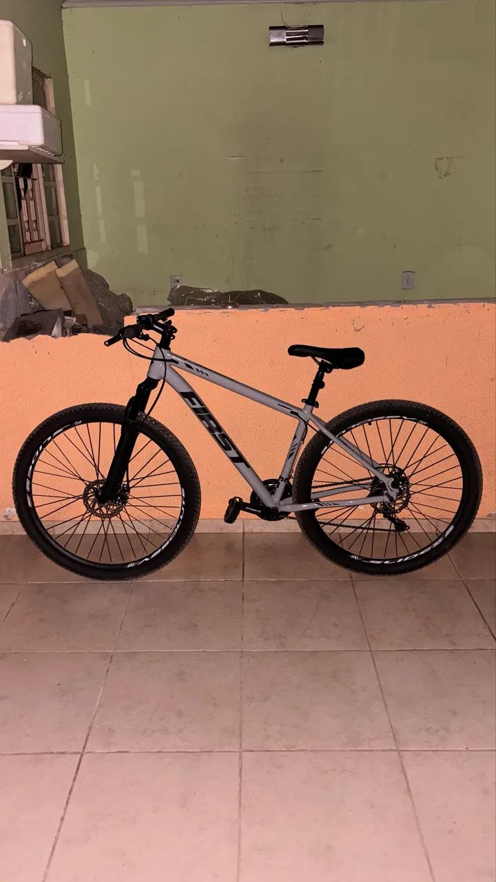 Bicicleta Aro 29 first com Led dianteiro e traseiro - Foto 3