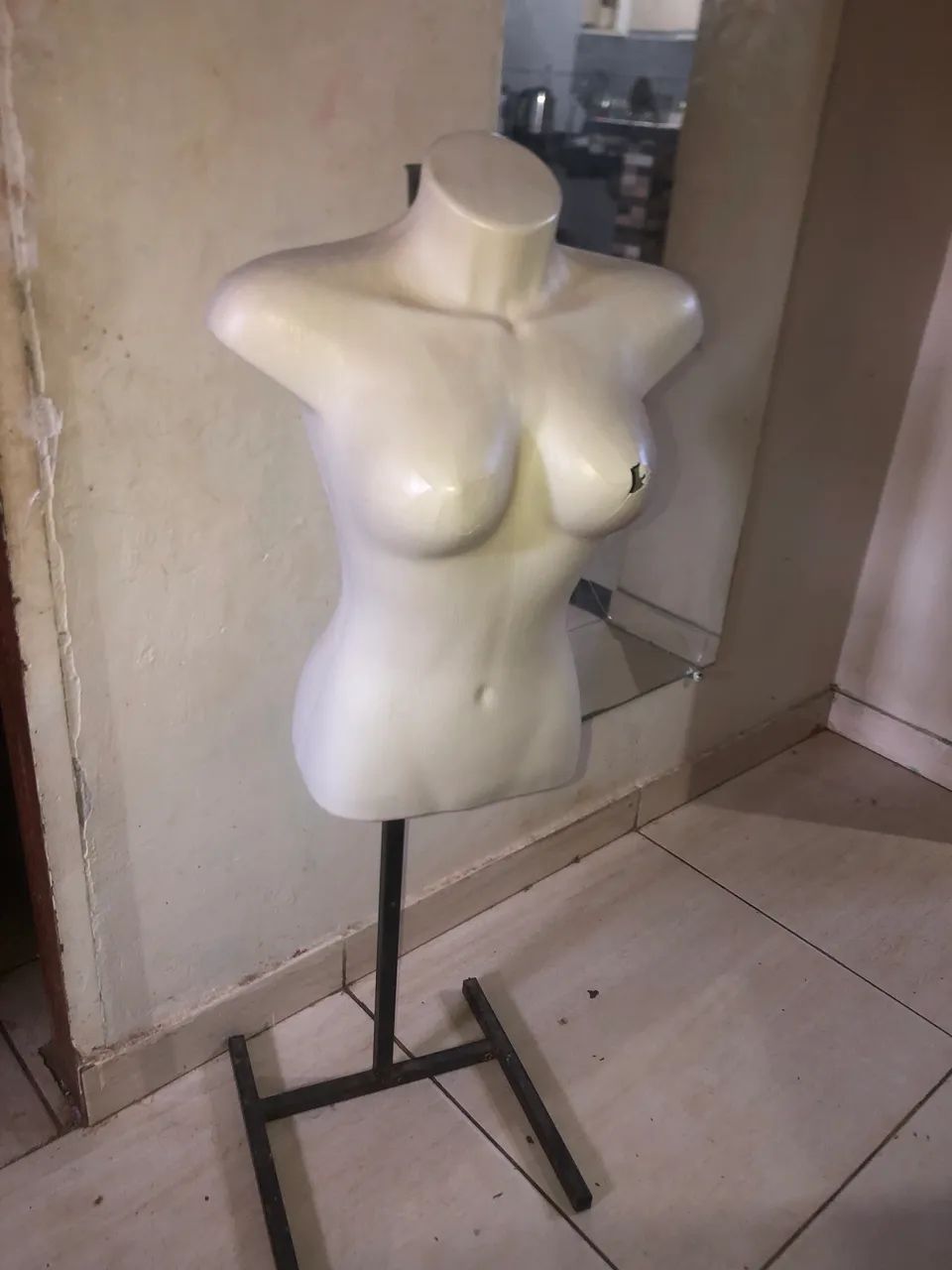 Vendo manequim feminino  - Foto 4