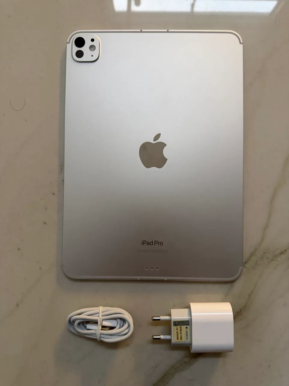 iPad Pro M4 11 256gb (Wi-Fi + Cell) - Tablets e E-Readers