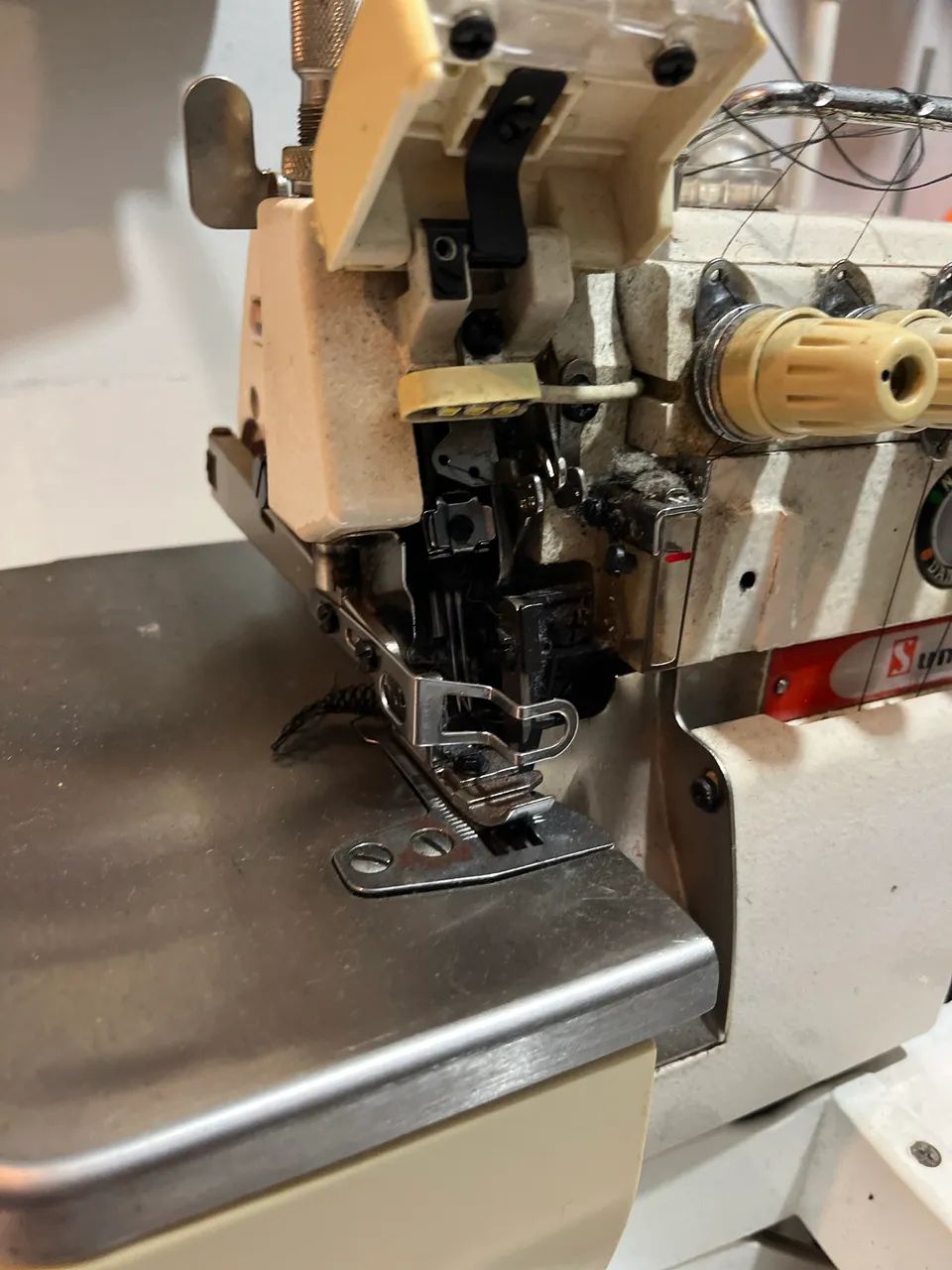 Máquina Overlock Industrial Sun Special - Funcionando Perfeitamente