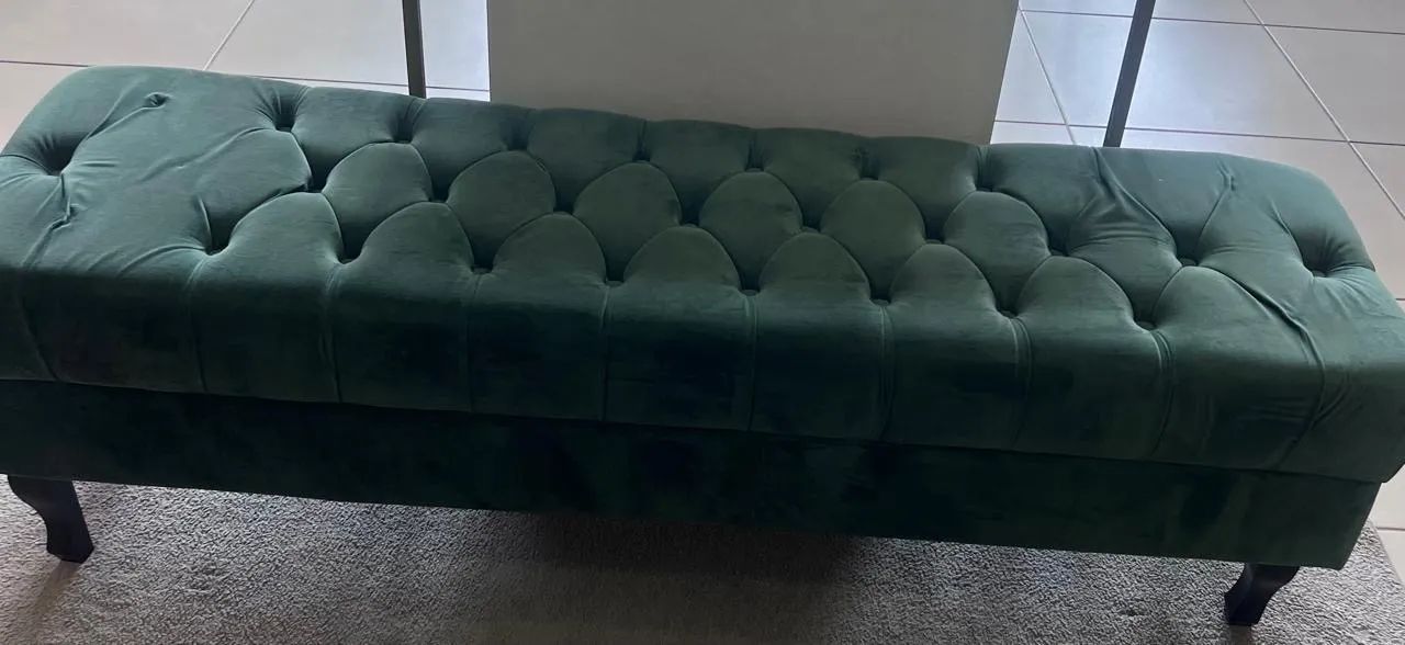Recamier Capitonê em Veludo Verde - Excelente Estado