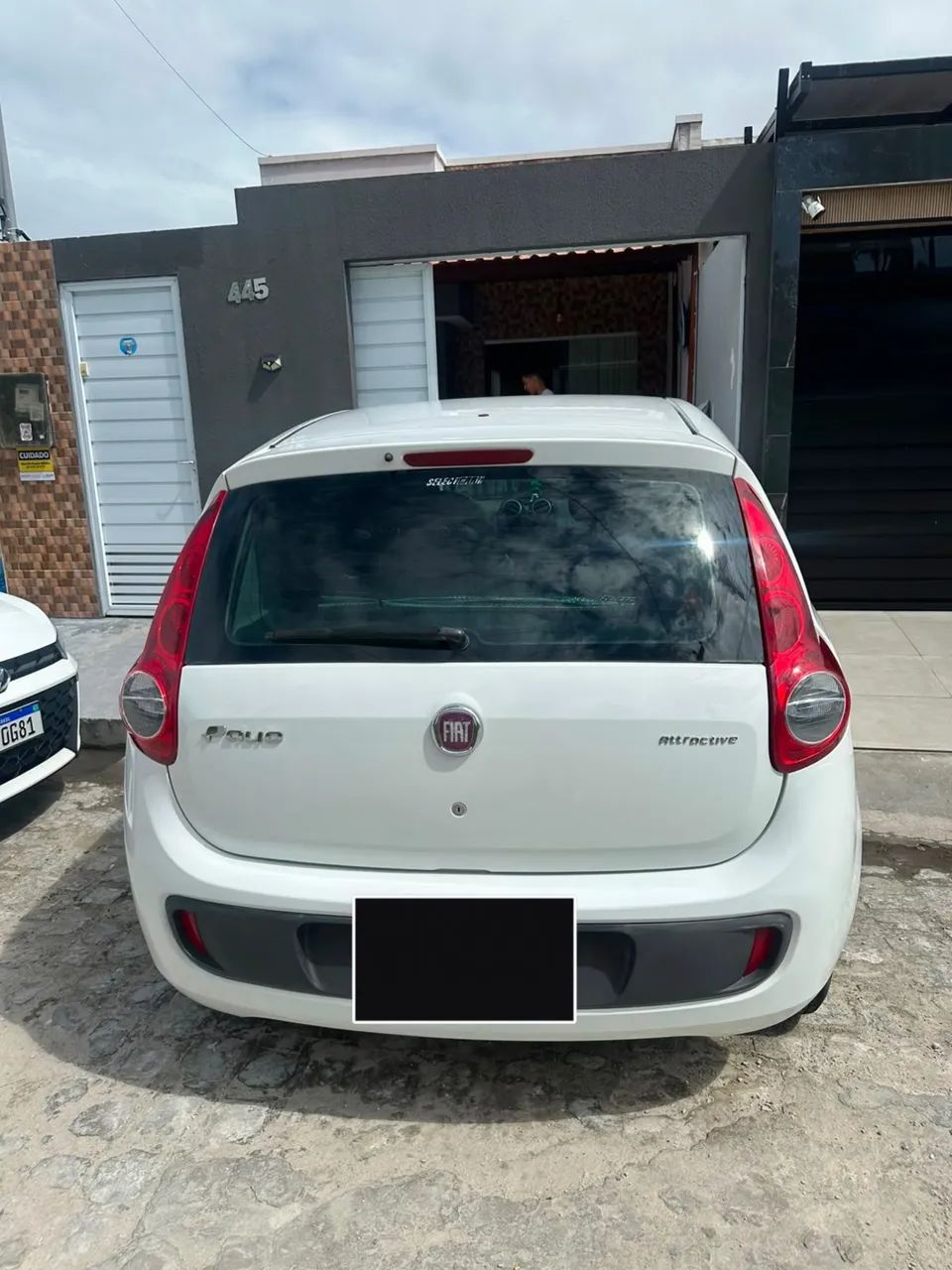 Fiat Palio Attractive 1.0 EVO Fire Flex 8V 5P 2013 - Foto 2