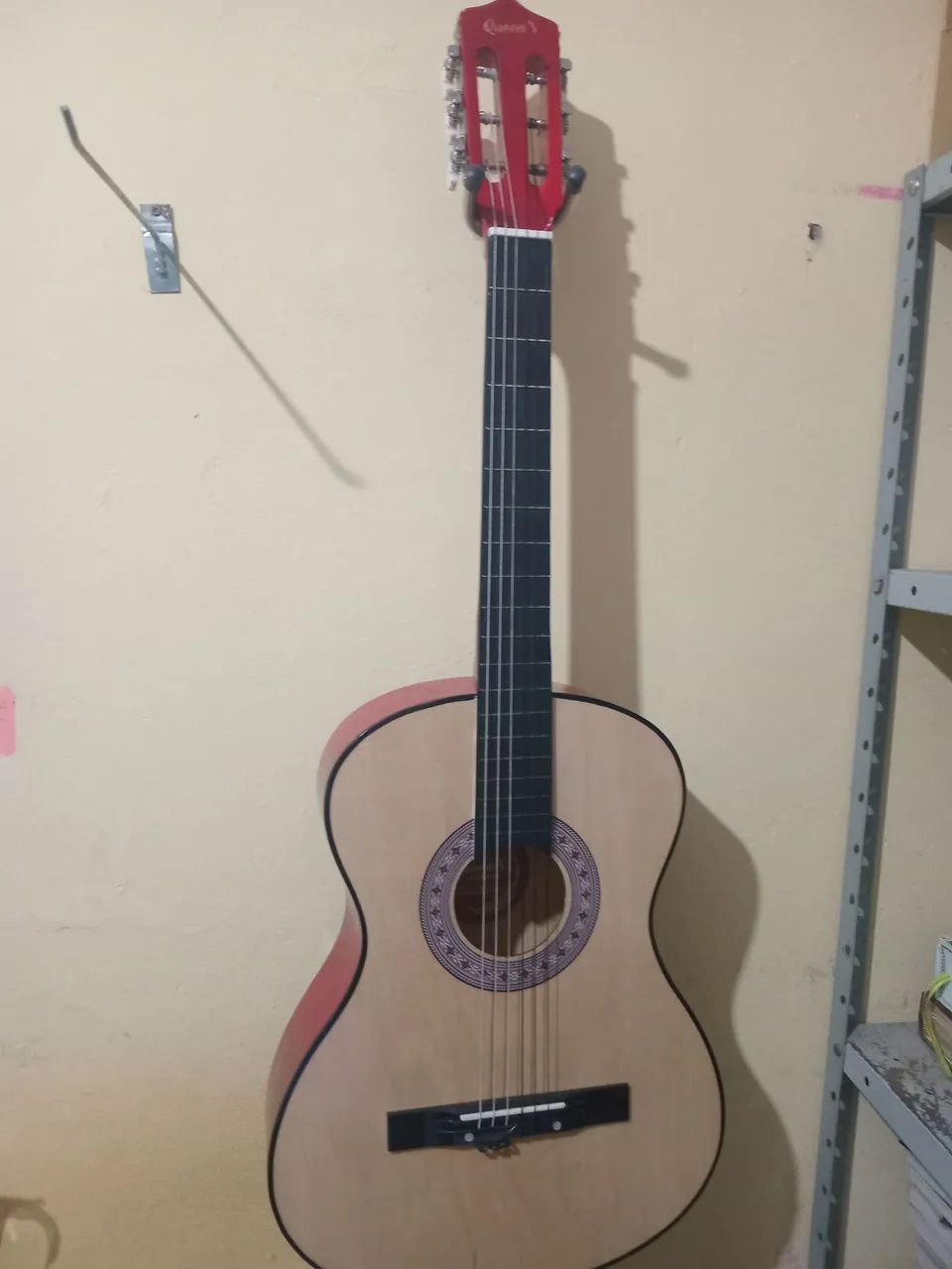 Violão queen