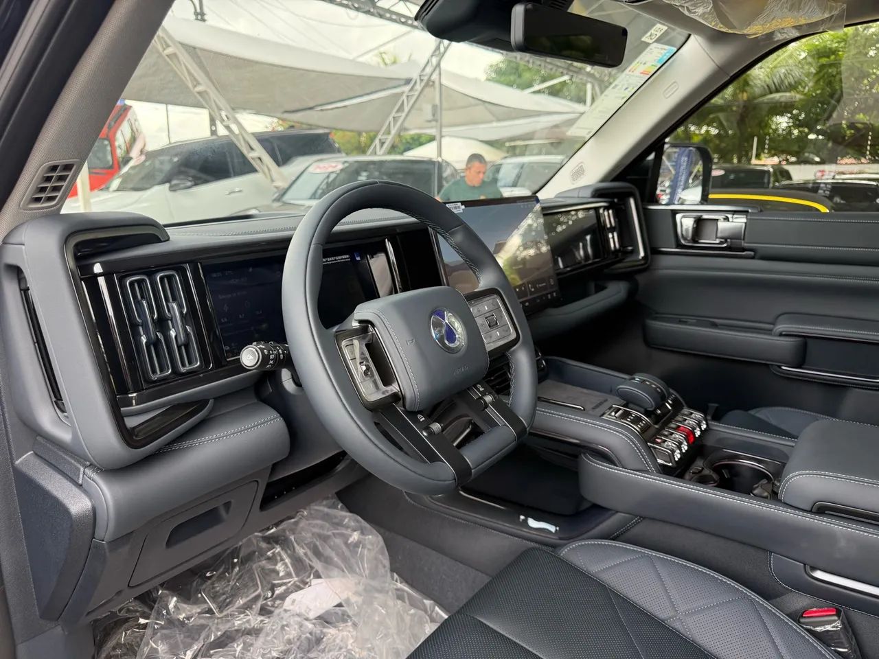 Denza B5 4WD 2027 - Foto 4
