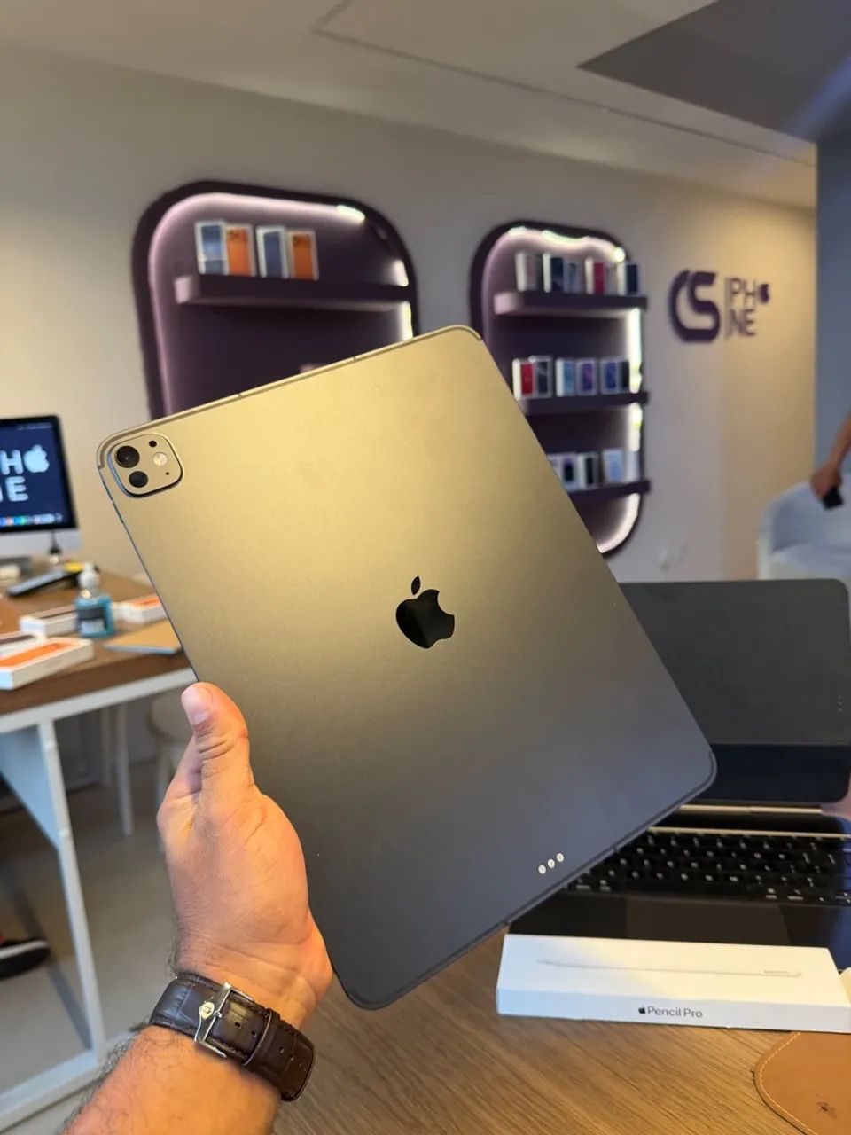 iPad Pro m5 13? gps + celullar 1tb  - Foto 3