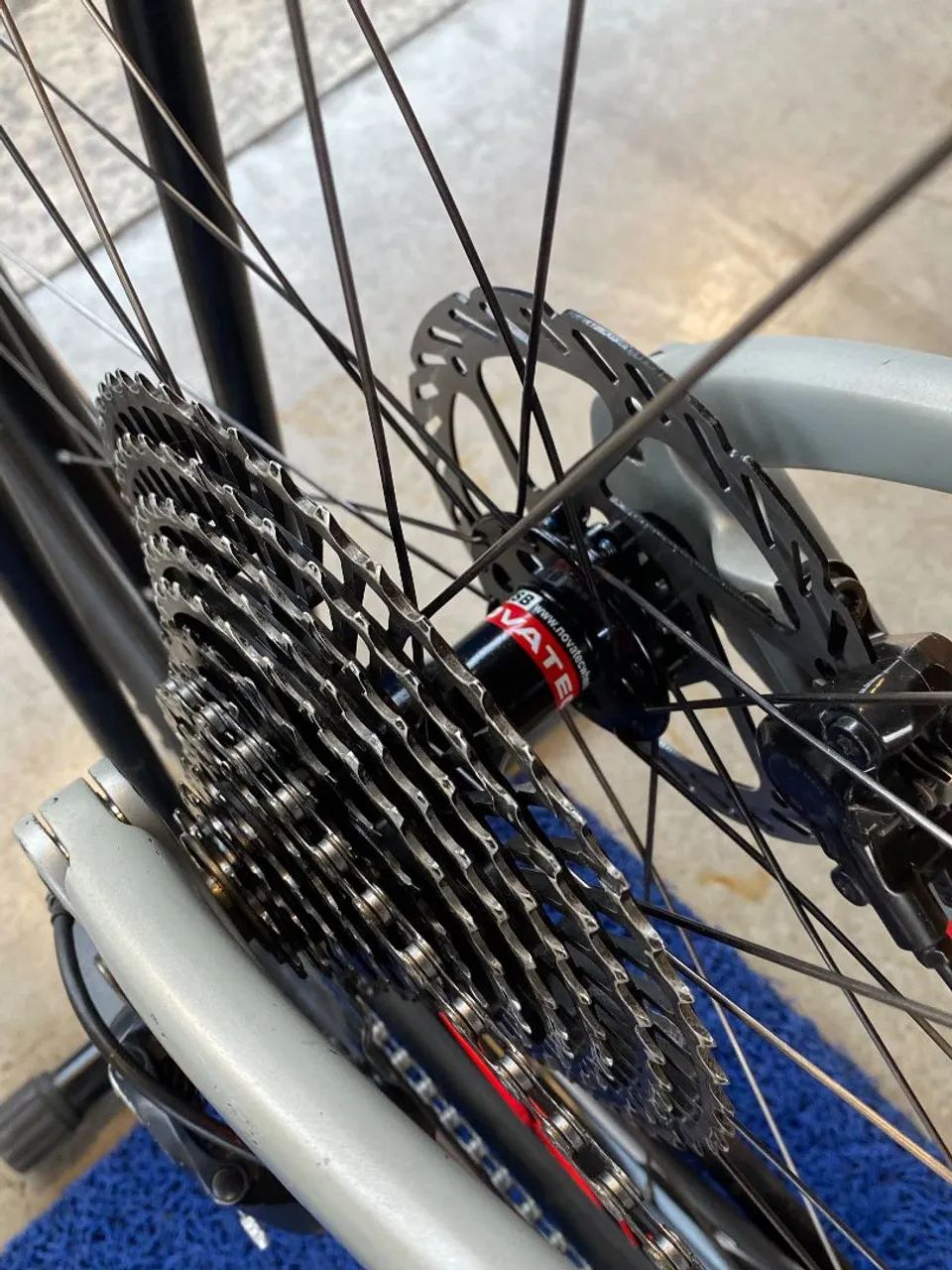 Bicicleta Sense Invictus Comp Carbon Full - Foto 5