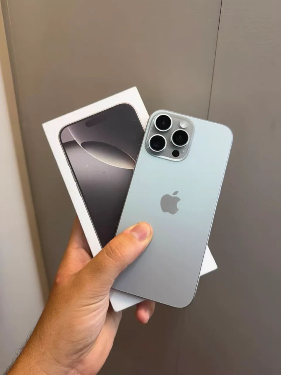 iPhone 16 Pro Max 256gb natural - Celulares e Smartphones - Parque