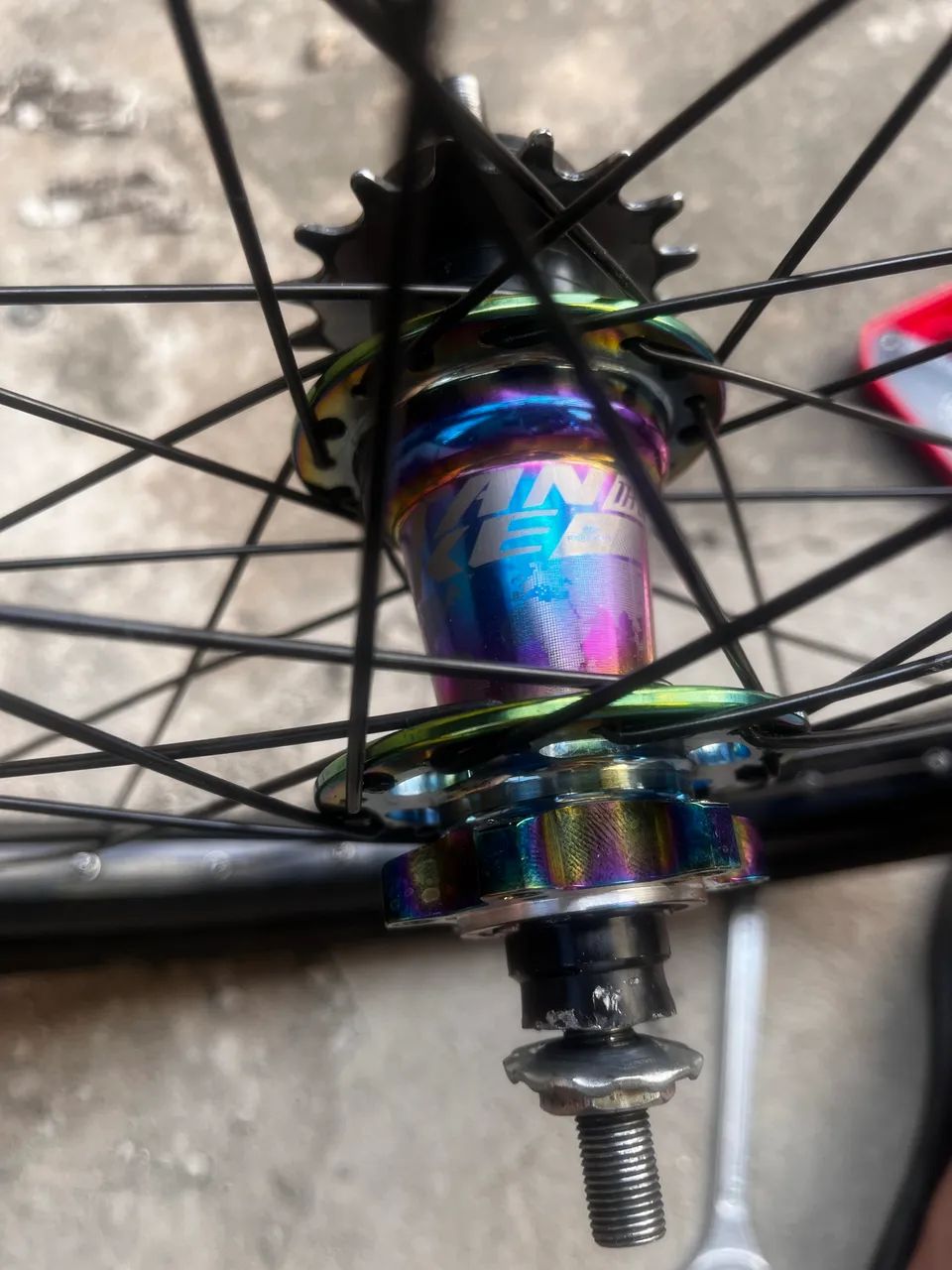 Roda com cubo barulhento e kit single  - Foto 3
