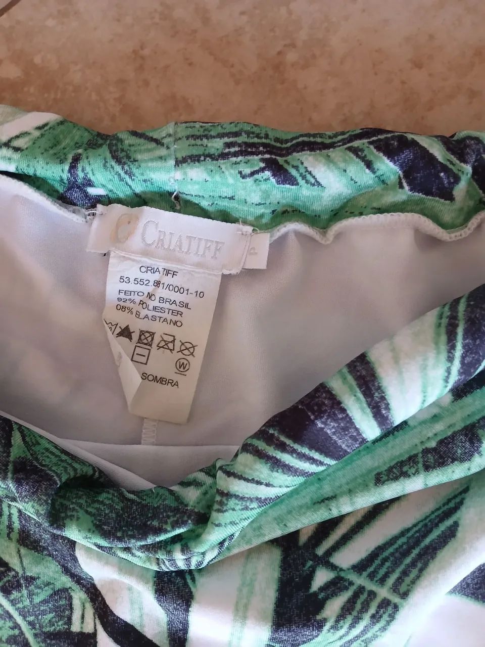 Max saía criatiff com dois bolsos laterais muito elegante  - Foto 2