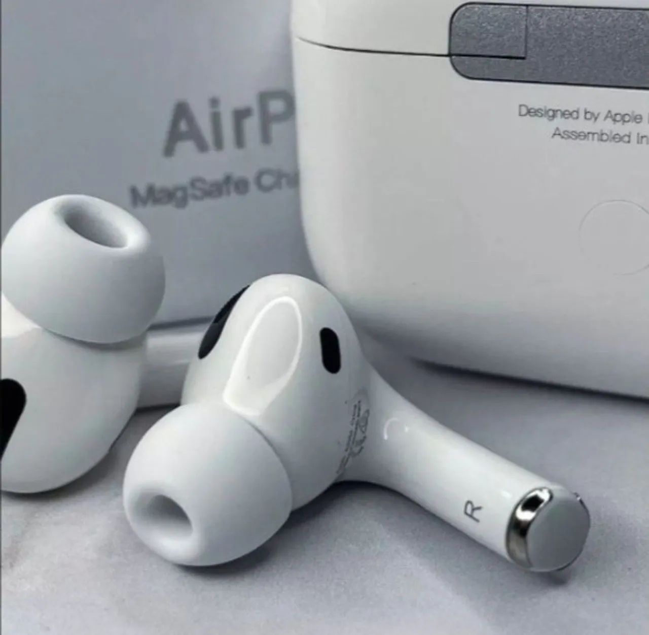 Fone de Ouvido Sem Fio Bluetooth TWS Pro Sensor Touch compatível com IOS Novo  - Foto 3