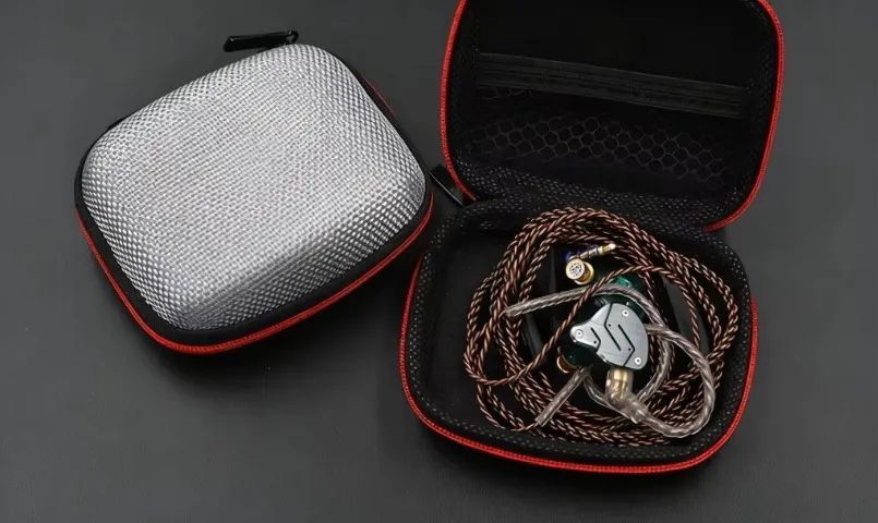 Fone P/ Retorno KZ ZSN PRO S/ MIC (Lacrado) - Fones de Ouvido