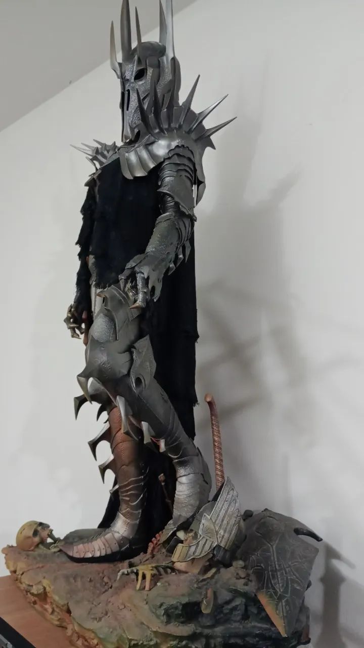 Sauron sideshow 