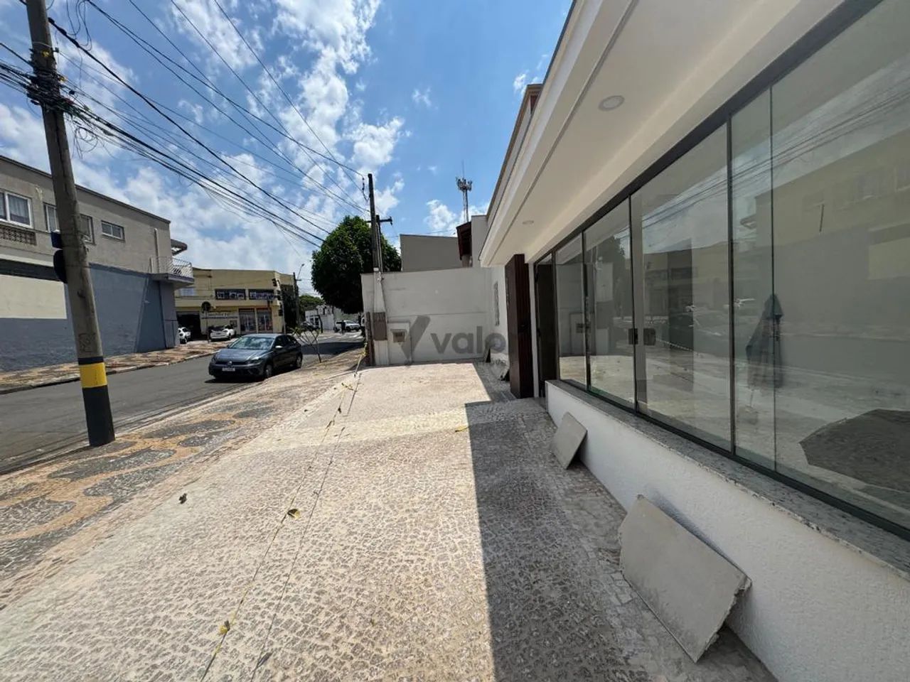 Casa para alugar em Campinas, Taquaral, com 5 quartos, com 110 m² - Foto 2