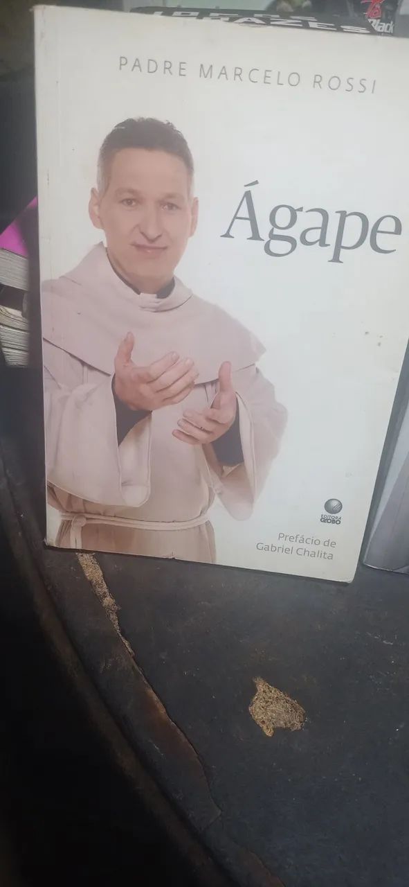 3 livros  - Foto 2