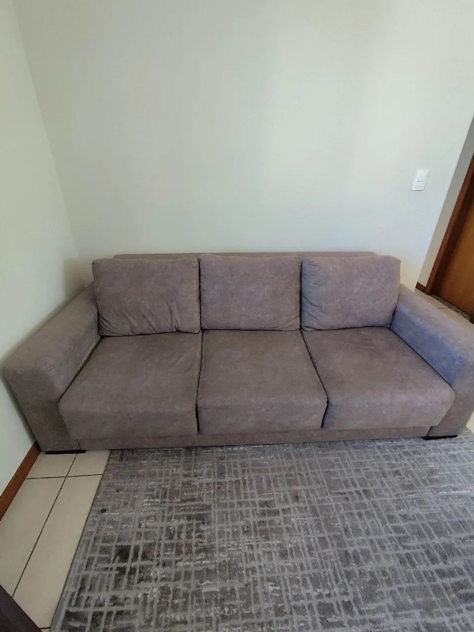Sofá retrátil 3 lugares