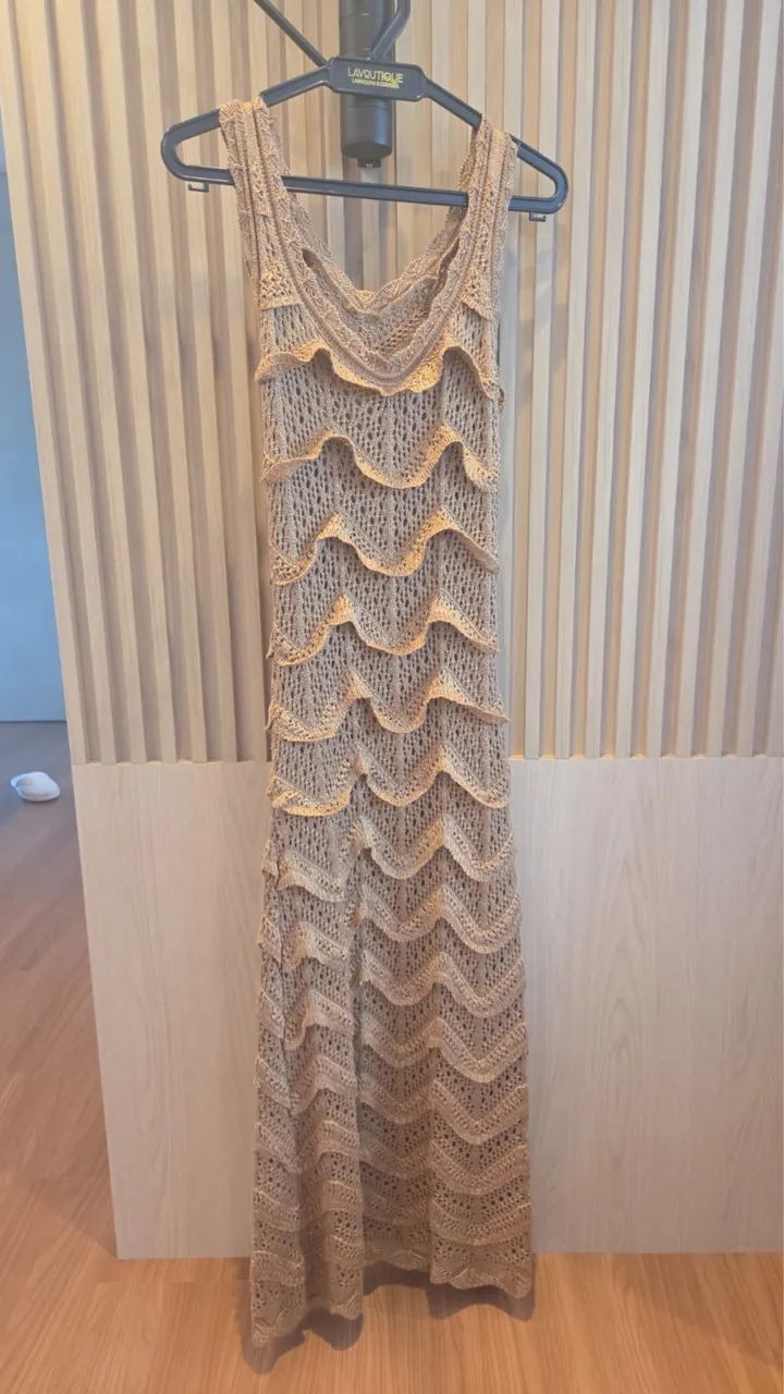 Vestido midi em tricot