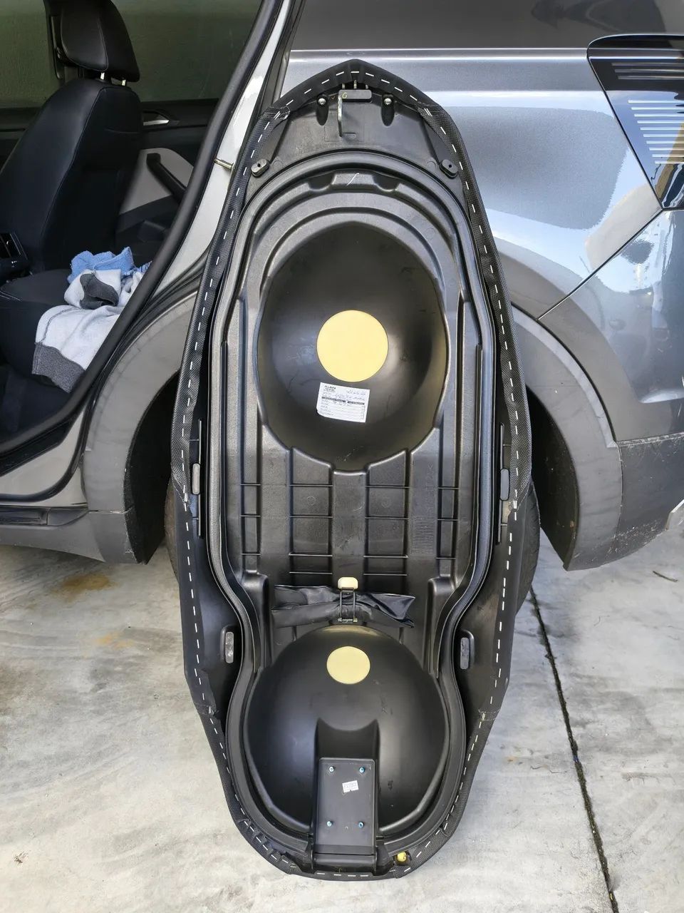 Banco original Yamaha Xmax 2025 - Foto 4