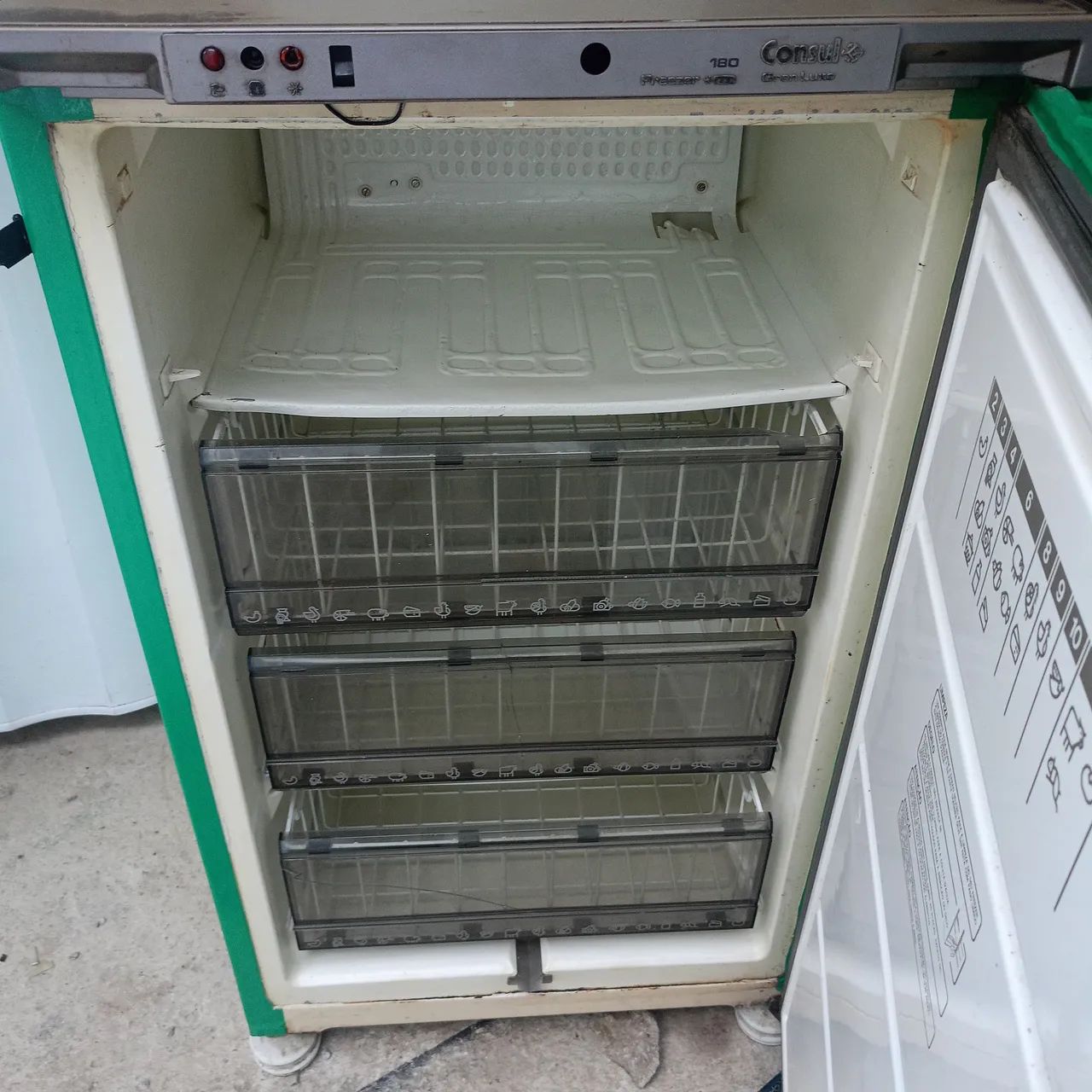 Mini Freezer vertical Brastemp  - Foto 2