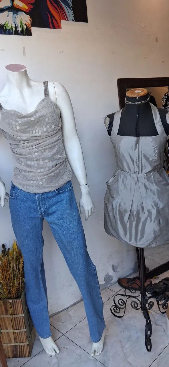 LOTE DE ROUPAS MARCA  - Foto 5