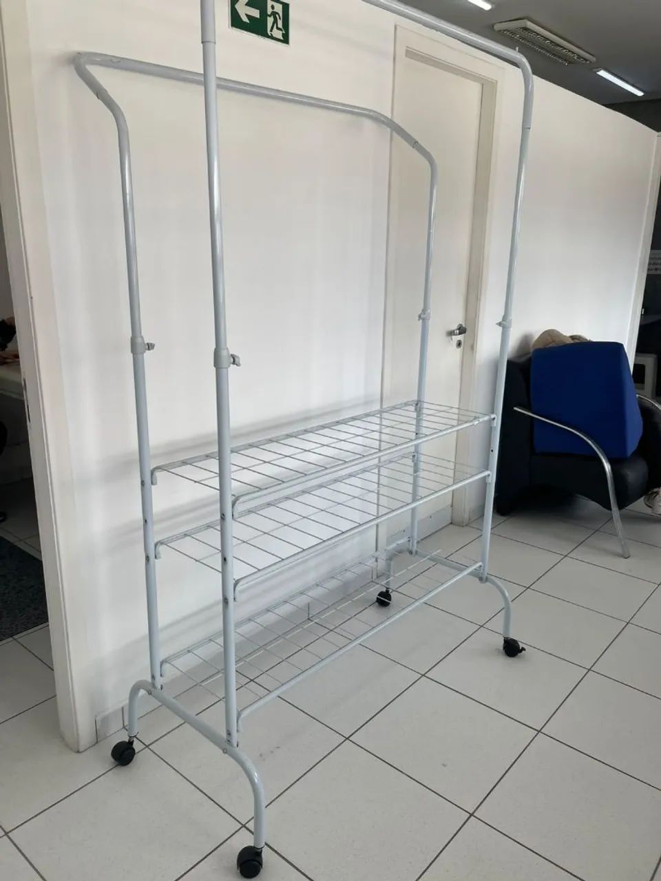 ARARÁ DE ROUPAS - Foto 2