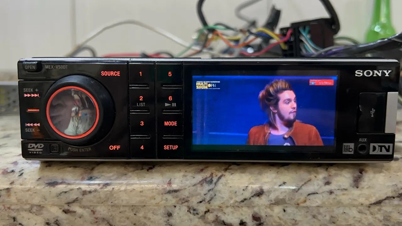 Toca Cd e dvd automotivo com USB e TV Sony mex v50dt - Foto 3