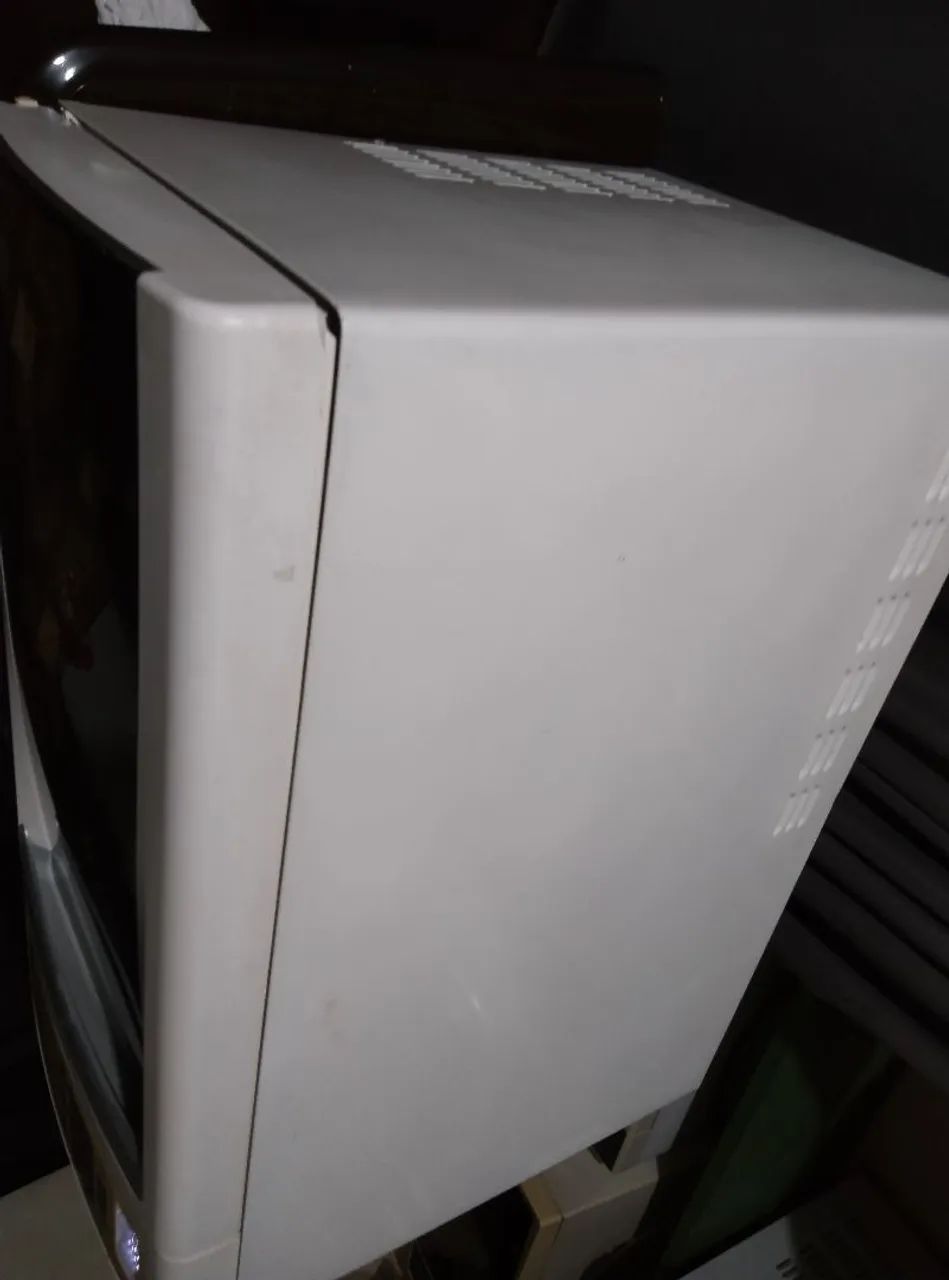 Micro-ondas Brastemp 30 l funcionando perfeitamente entrega grátis - Foto 5