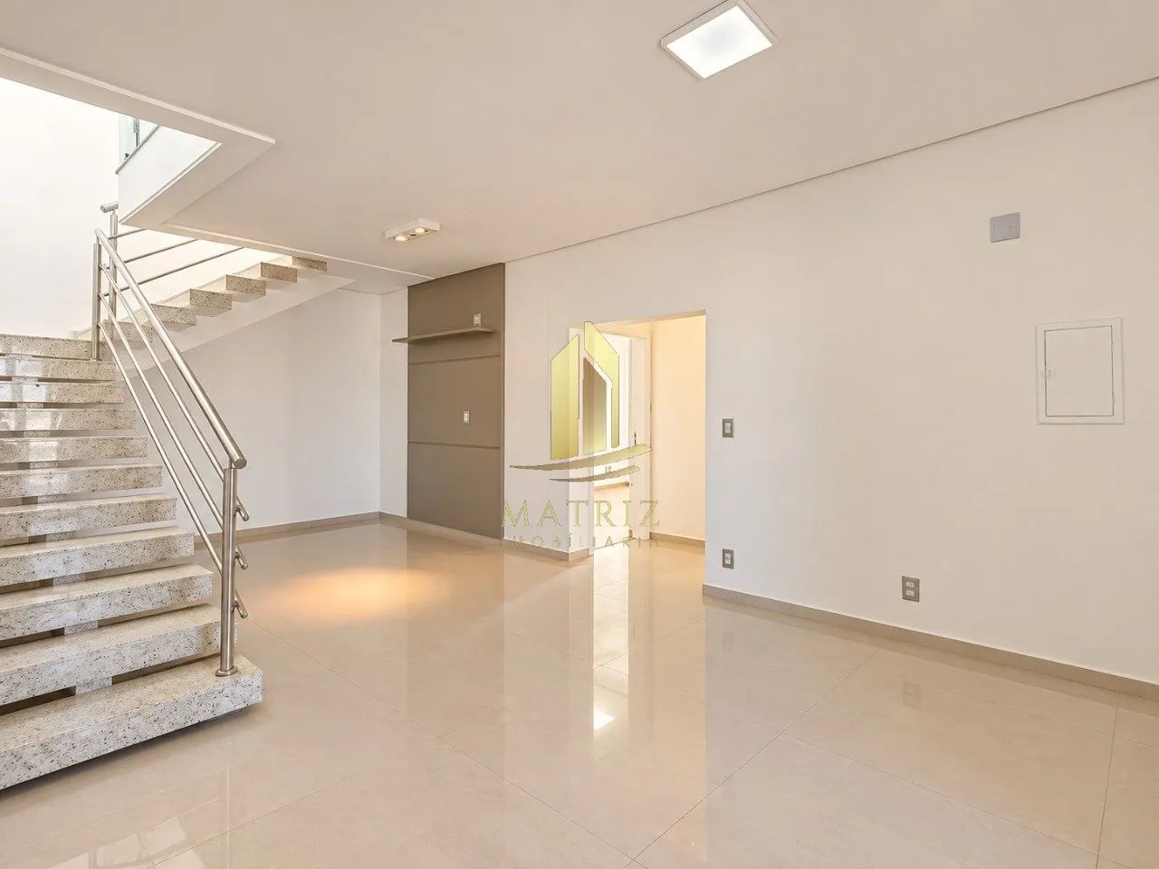 Vende-se Apartamento no Edifício Atlanta - Foto 2