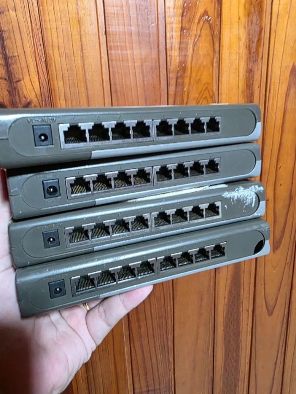 Switch Dlink Modelo Des1008d 8 Portas 10/100 (Kit com 4 unidades) - Foto 4